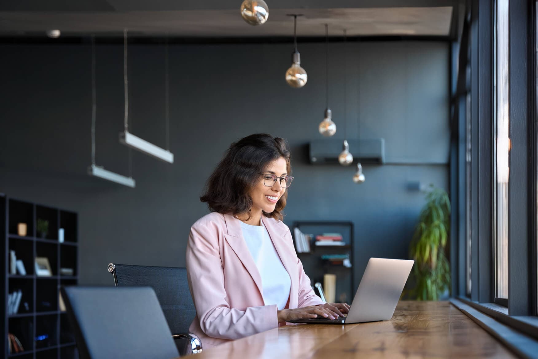 From Project to Retainer: Creating Reliable Recurring Income